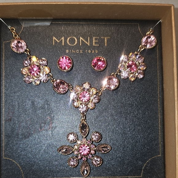 Monet Pink and Gold Jewelry Set
